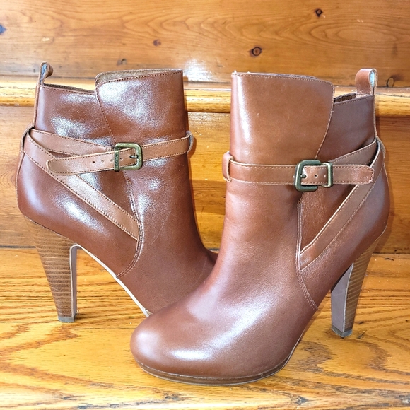 Booties, Practically brand new, worn a hand full o - Picture 3 of 3